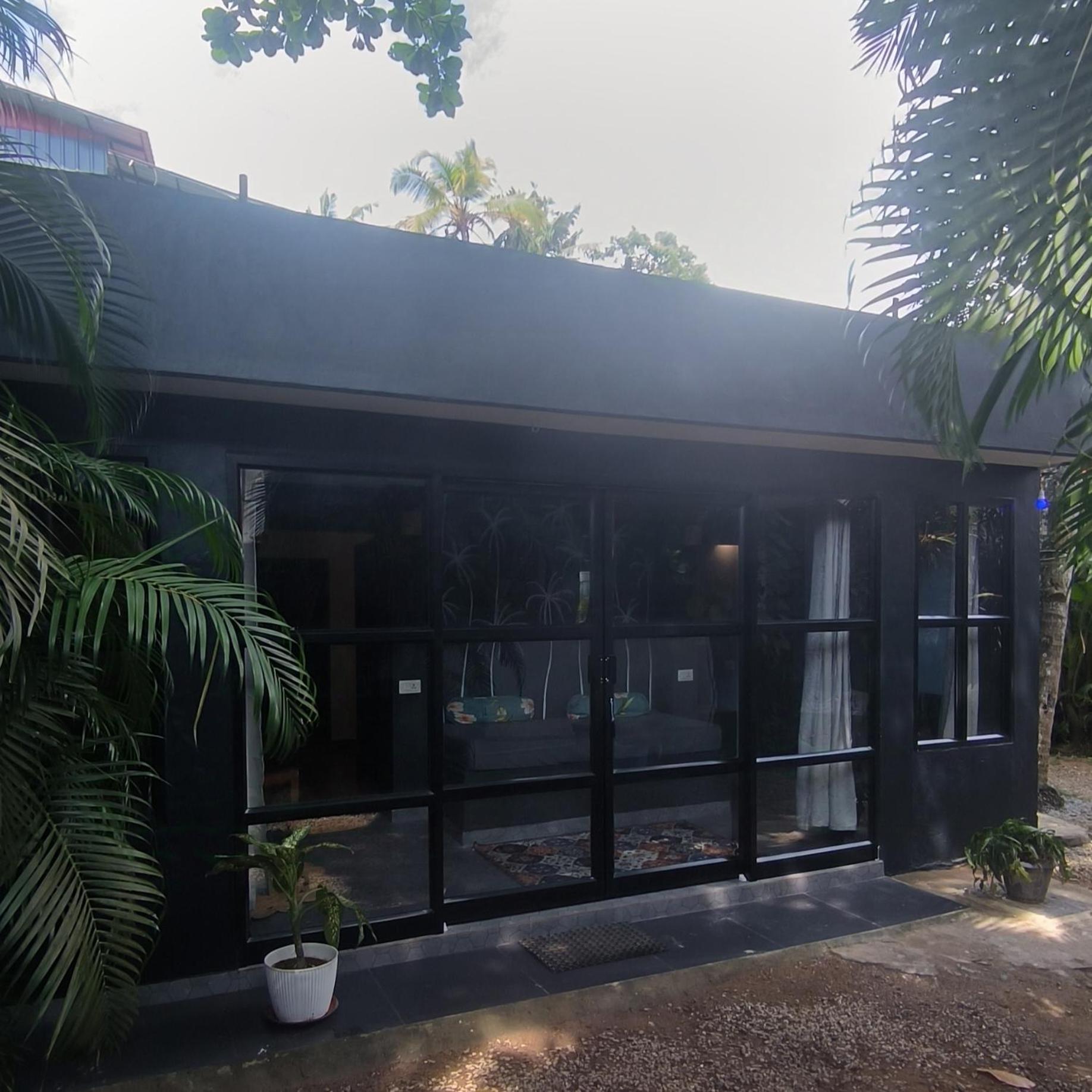Mad About Coco Yoga & Beach Retreat Varkala Exterior photo